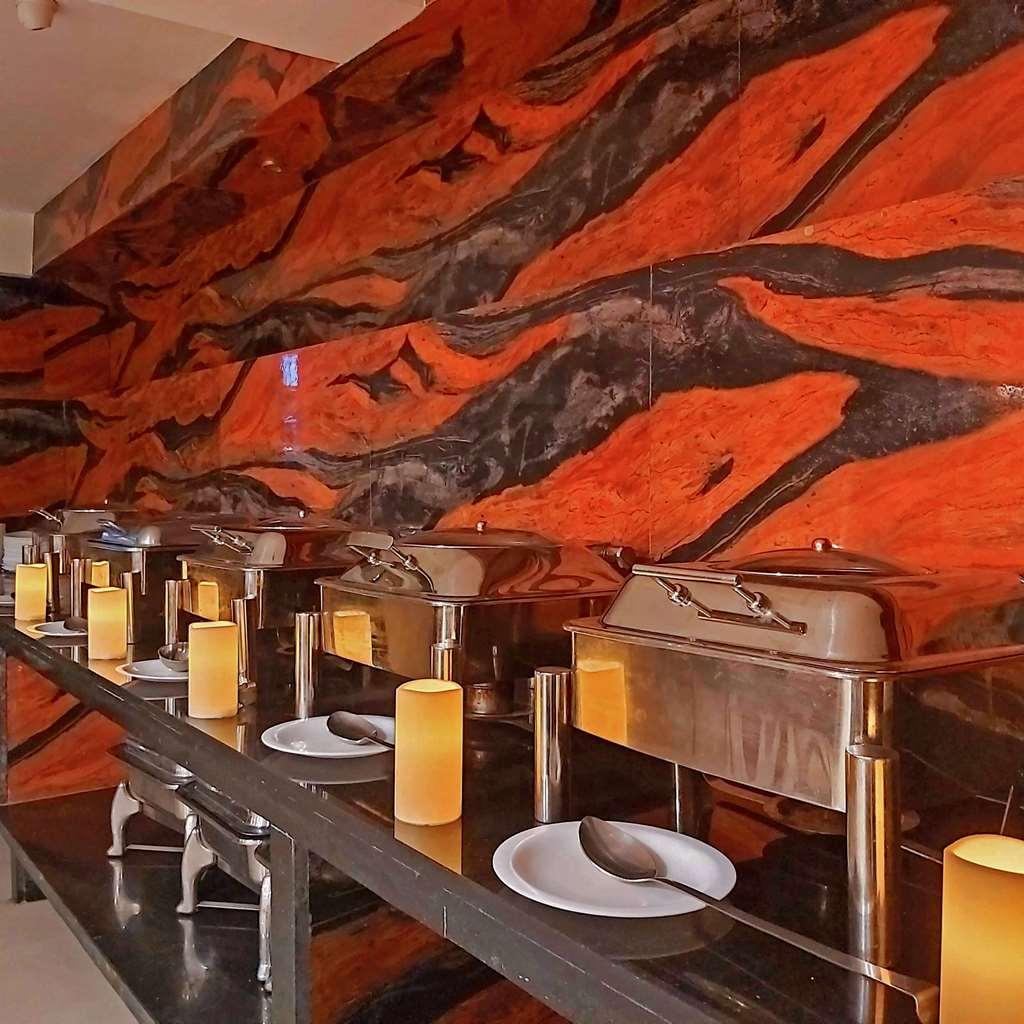 Quality Inn Mint Pune Extérieur photo