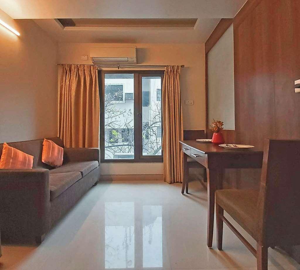 Quality Inn Mint Pune Chambre photo