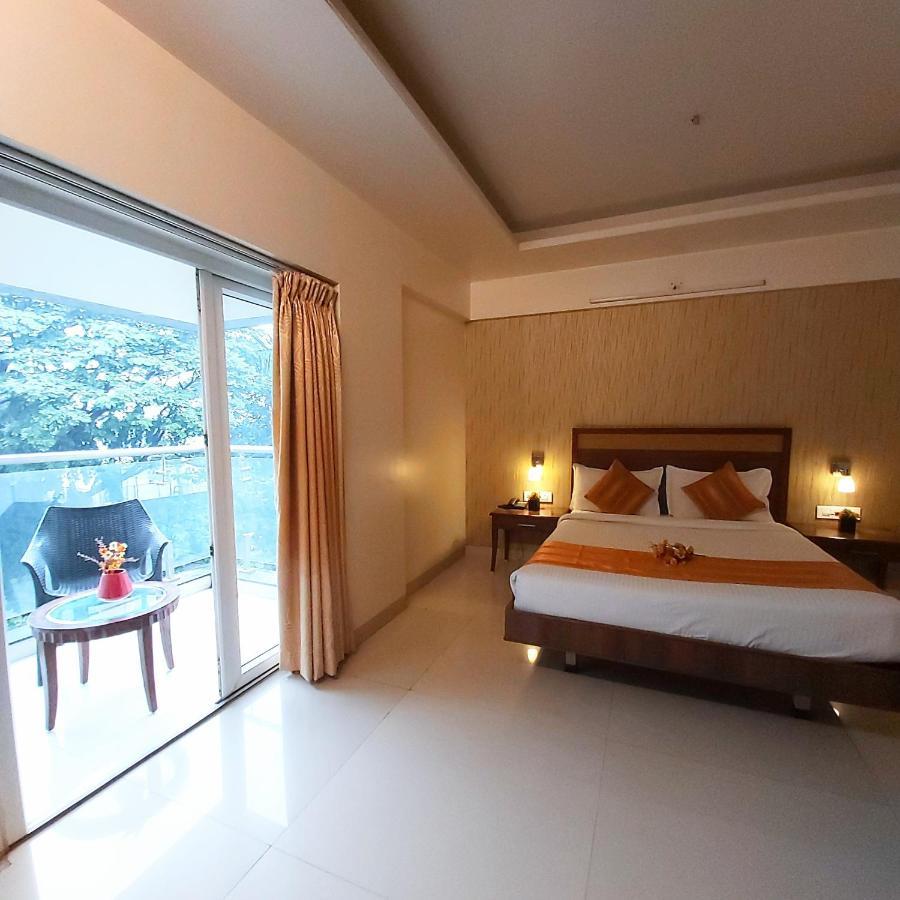 Quality Inn Mint Pune Extérieur photo